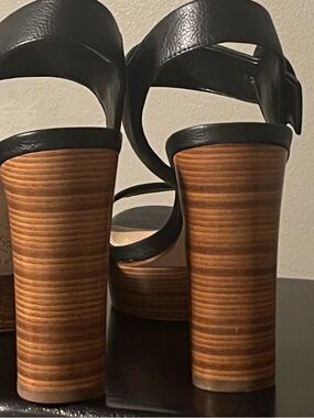 Via Spiga Black Leather Platform Sandals with Wood-Effect Sole